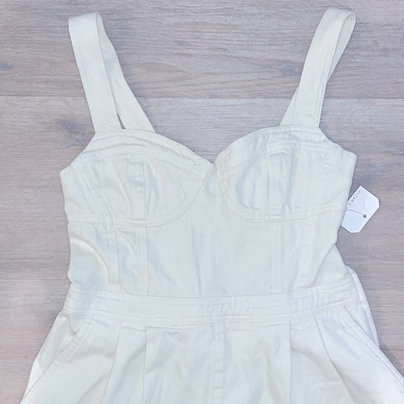NWT Altar’D State Ivory white Denim Romper sweetheart neckline bustier pleated - Picture 8 of 14